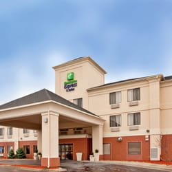 Holiday Inn Express Suites Kansas City Liberty 16 Photos Photo Of Holiday Inn Express Suites Kansas City Liberty Mo