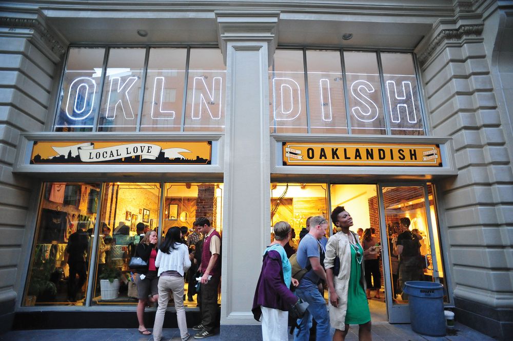 Oaklandish 145 Photos & 184 Reviews Men's Clothing 1444 Broadway