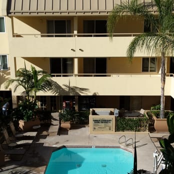 Sommerset Suites Hotel Closed 48 Photos 77 Reviews Hotels Photo Of Sommerset Suites Hotel San Go Ca United States View