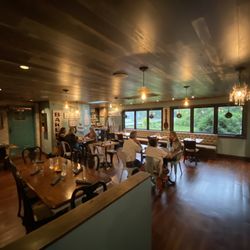Cozy's Cafe & Pub photo