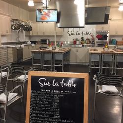 Sur La Table 17 Photos 16 Reviews Kitchen Bath 690 W Photo Of Sur La Table King Prussia Pa United States