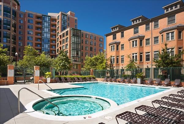 Vista on Courthouse Apartments
