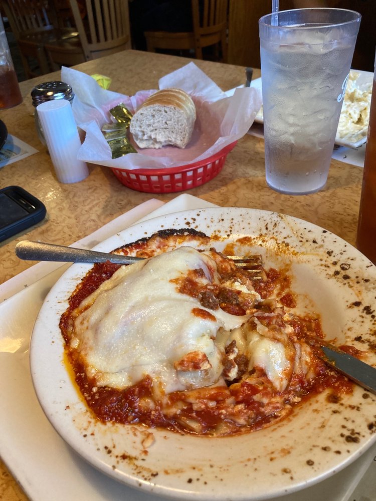 Andrea's Italian Restaurant & Pizzeria