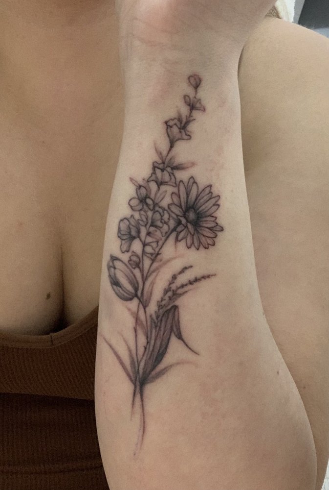 Golden Iron Tattoo Studio