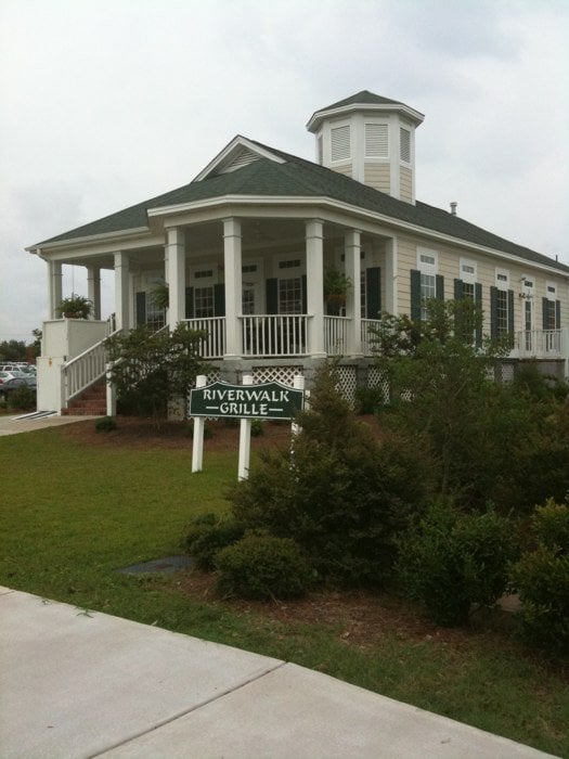 Riverwalk Grill CLOSED American (Traditional) 5