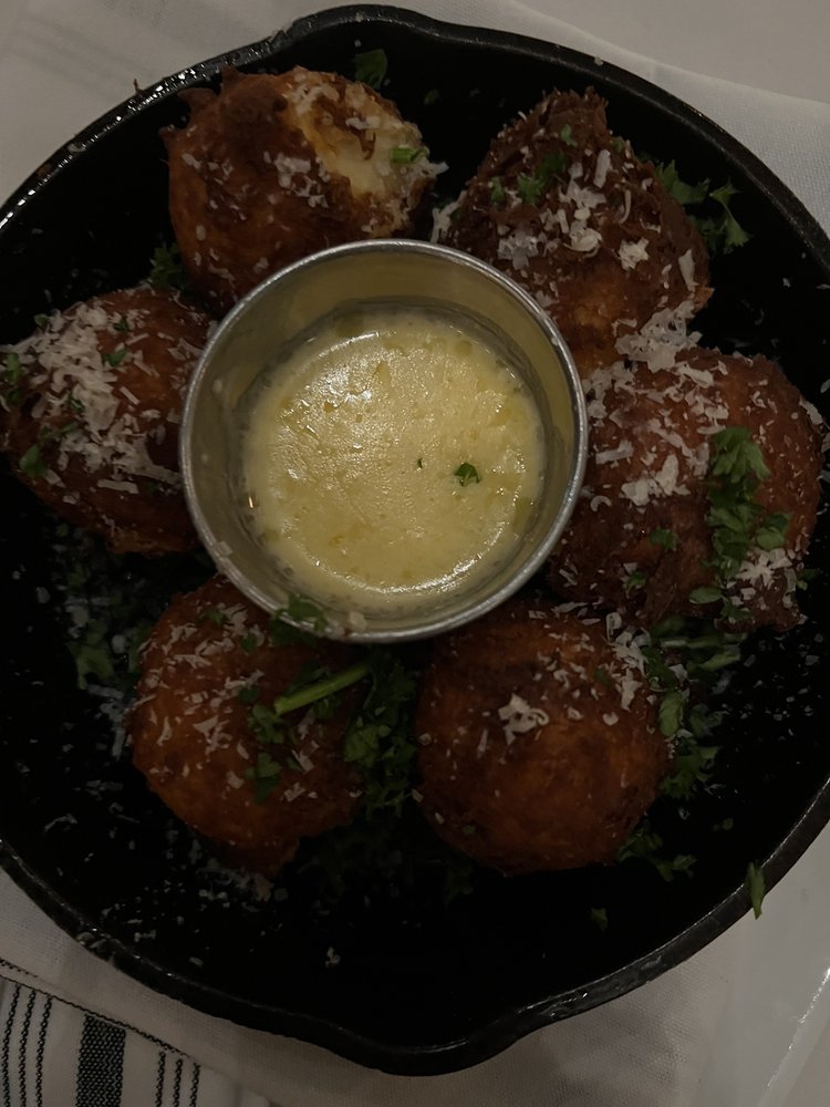 Till Neighborhood Bistro & Bar Till Neighborhood Bistro & Bar