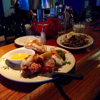 Tuna S Seafood Restaurant Order Food Online 227 Photos 157 Photo Of Tuna S Seafood Restaurant North Miami Beach Fl United States Twin