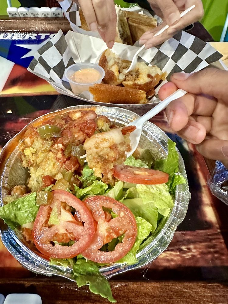 Del Mar y el Sol Tropical Cafe