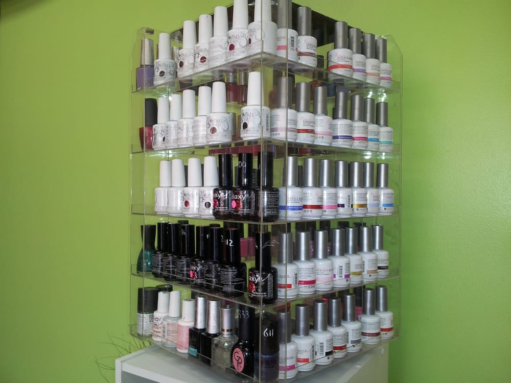 Nail Salon St Louis Airport IQS Executive