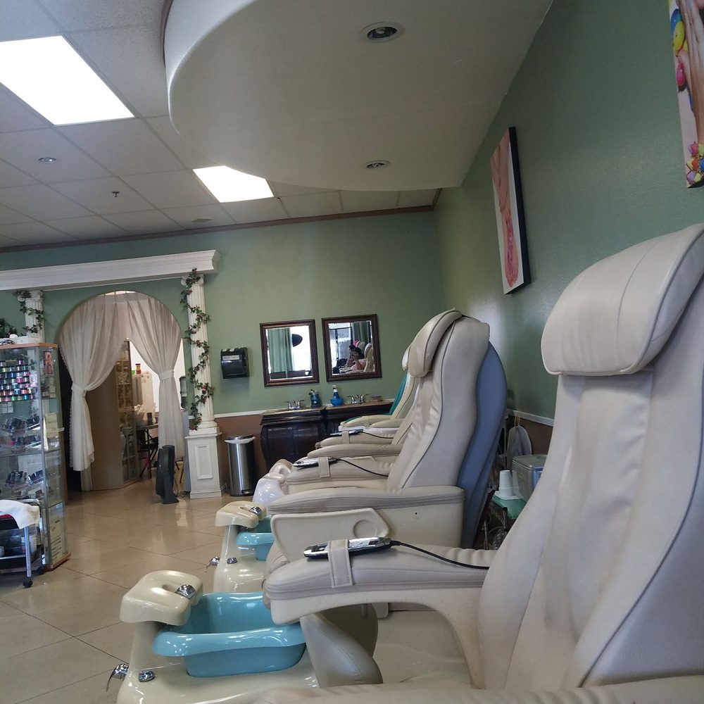 Nails and Spa 19 Photos & 22 Reviews Nail Salons 2661 Fashion Pl