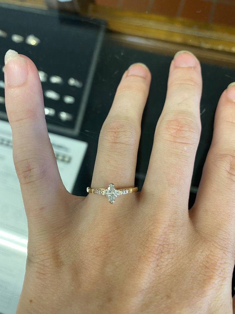 Mr B'S Jewelry And Pawn