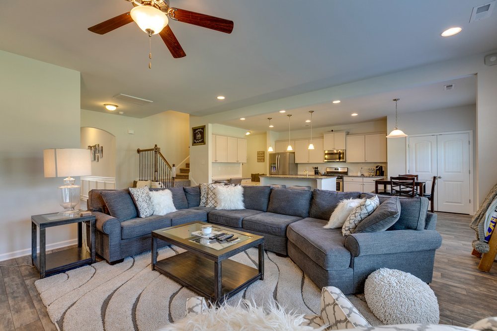 Penny Goldberg - Team615 eXp Realty