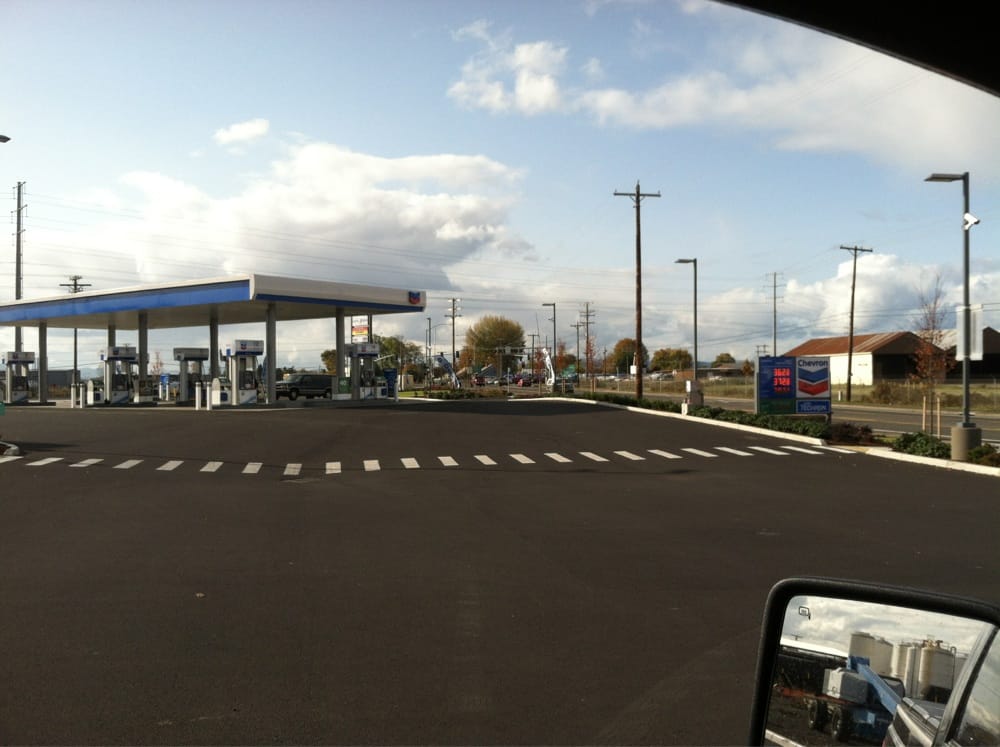 24 hour gas station eugene or