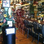 Old Pilot Hill General Store - Barbeque - Limestone, TN - 826 Snapp