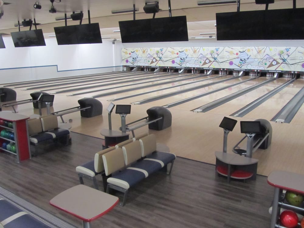 Gardena Bowl 96 Photos & 129 Reviews Pool Halls 15707 S Vermont