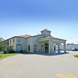 Americas Best Value Inn Hotels 2807 Woodward Ave Muscle Photo Of Americas Best Value Inn Muscle Shoals Al United States