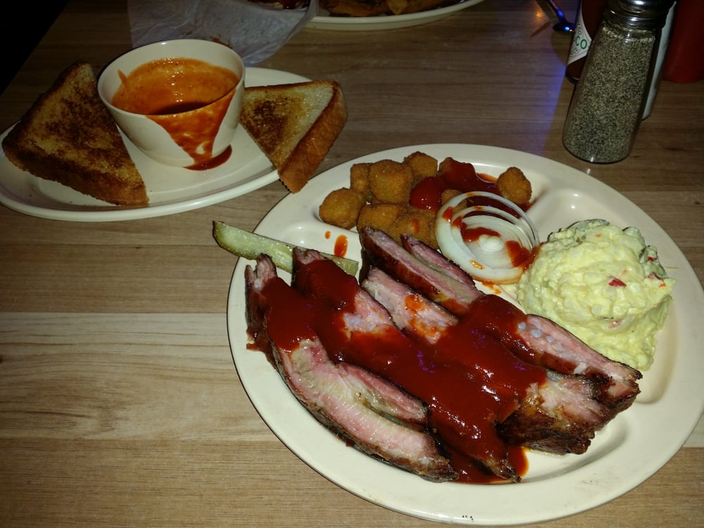 Smokehouse 19 Photos & 32 Reviews Barbeque 307 US 82, Lindsay, TX