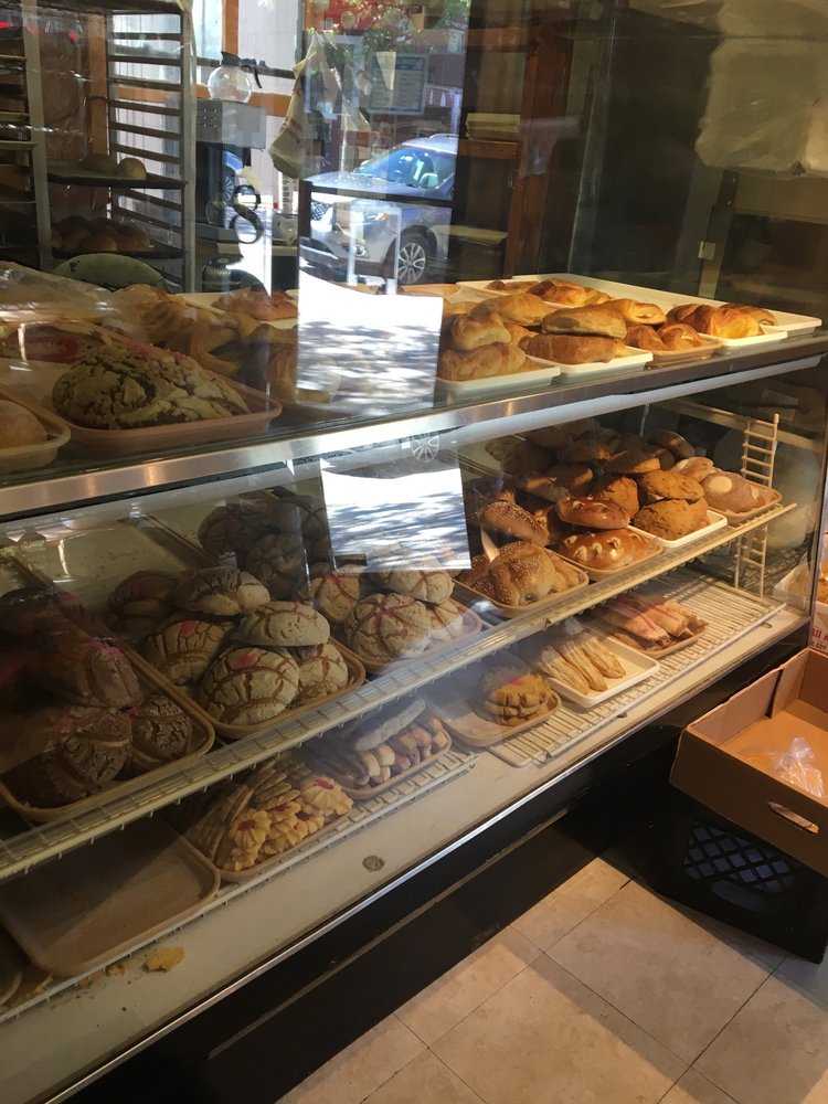 Florita's Bakery