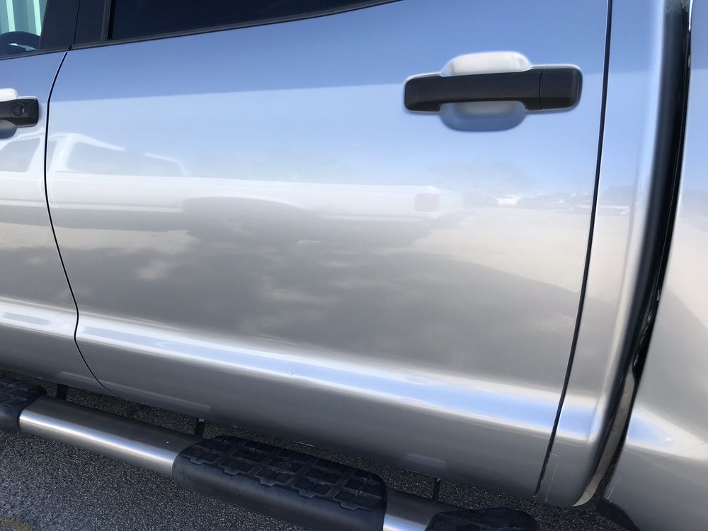 D & D Paintless Dent Repair