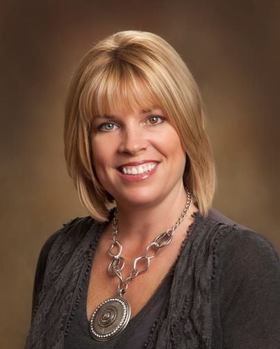 Phyllis Hobbs - RE/MAX Exceptional Properties
