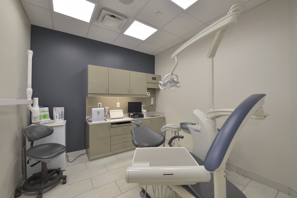 Altima Dental Centre at First Canadian Place