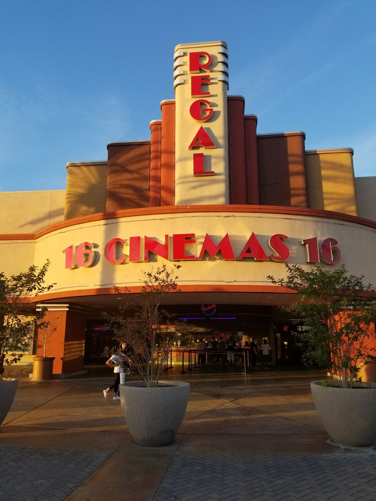 Front Entrance Yelp Photo Of Regal Cinemas Garden Grove 16 Ca United States