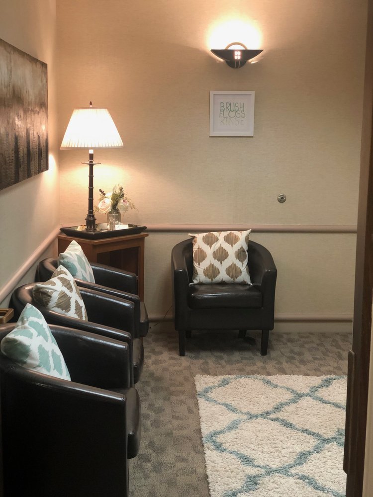 image of business Sunaina S Sahgal, DDS