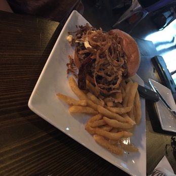 Woodson S Local Tap Kitchen The Woodlands Tx Woodson S Local Tap Kitchen The Woodlands Tx