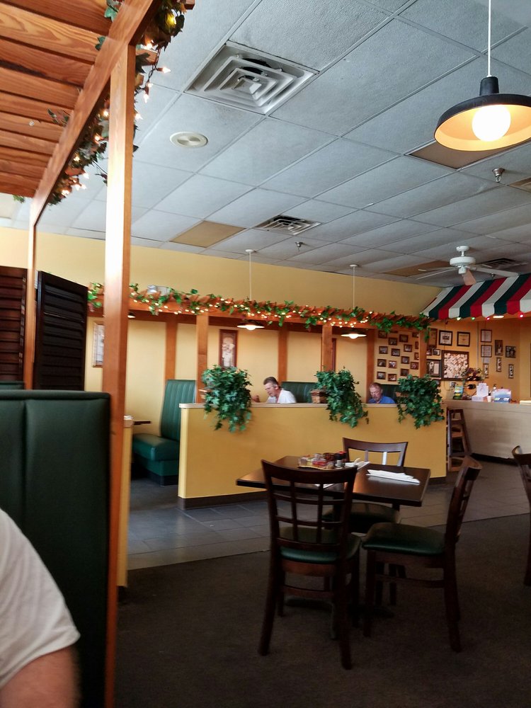 Petrella’s Italian Cafe 23 Photos & 43 Reviews Italian 2174 W