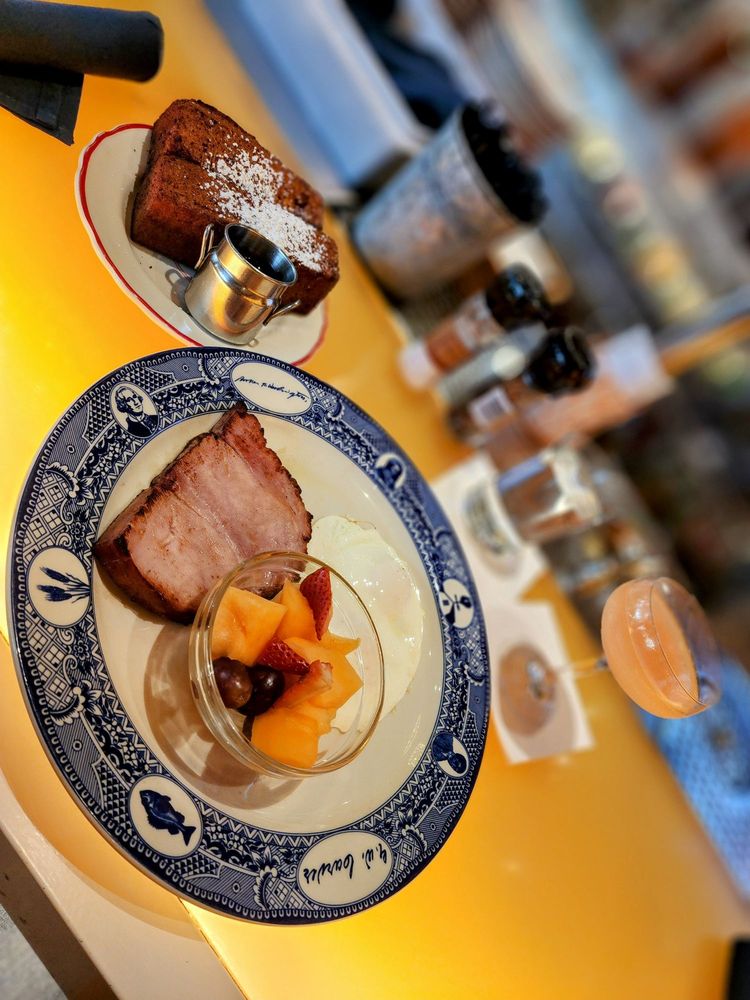 Founding Farmers - Tysons