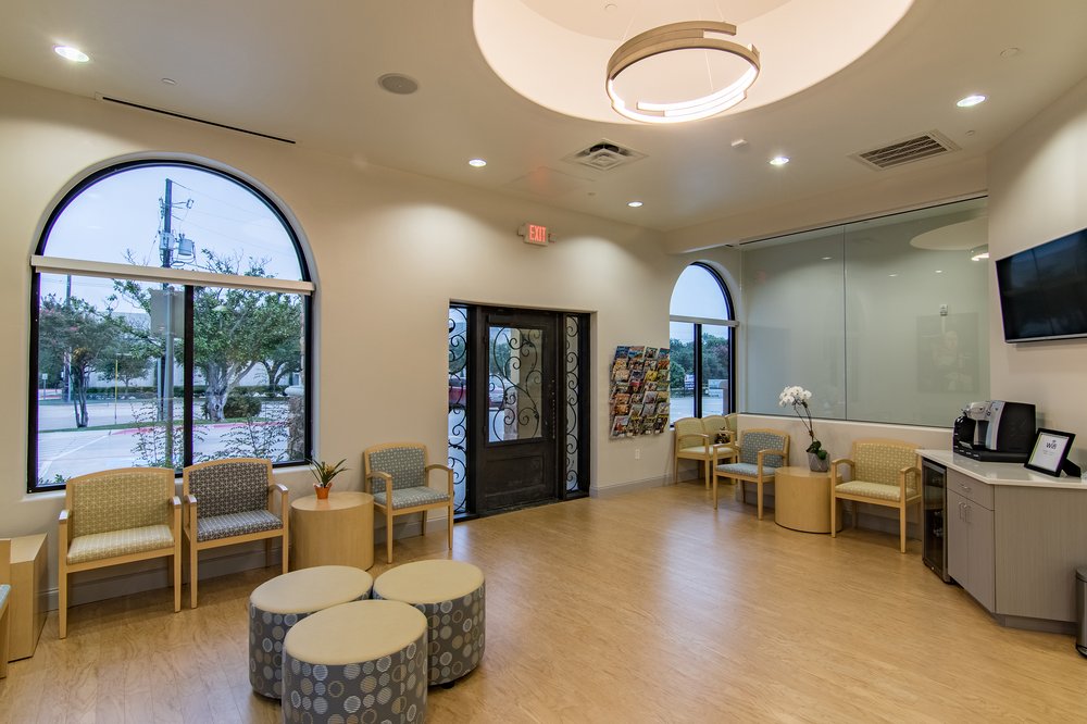 image of business Dallas Dental Group
