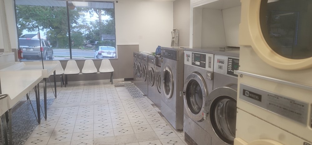 Claymont Laundry