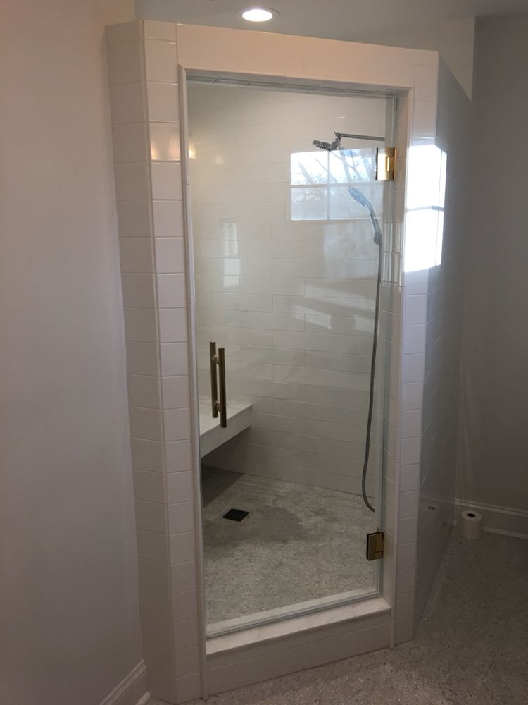 1 2 Low Iron Glass Frameless Shower Door With Satin Brass Hinges Photo Of Lighthouse Shower Doors Lynbrook Ny United States 1 2
