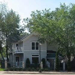 Victorian Of Cambridge 22 Photos Hotels 109 Main St Photo Of Victorian Cambridge Wi United States Front View