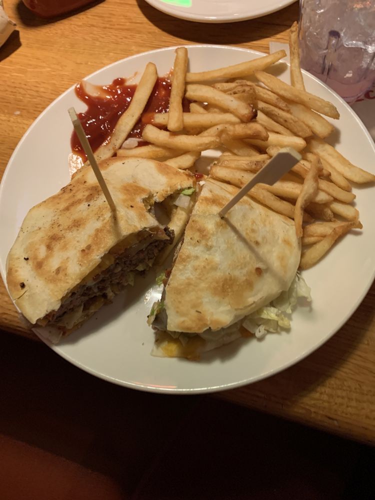 Applebee's Grill + Bar