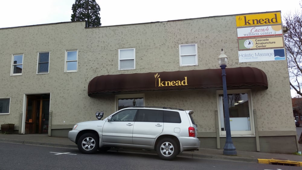 knead CLOSED 15 Photos & 21 Reviews Bakeries 102 5th St, Hood