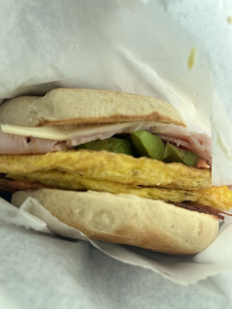 Daily Donut House & Sandwich