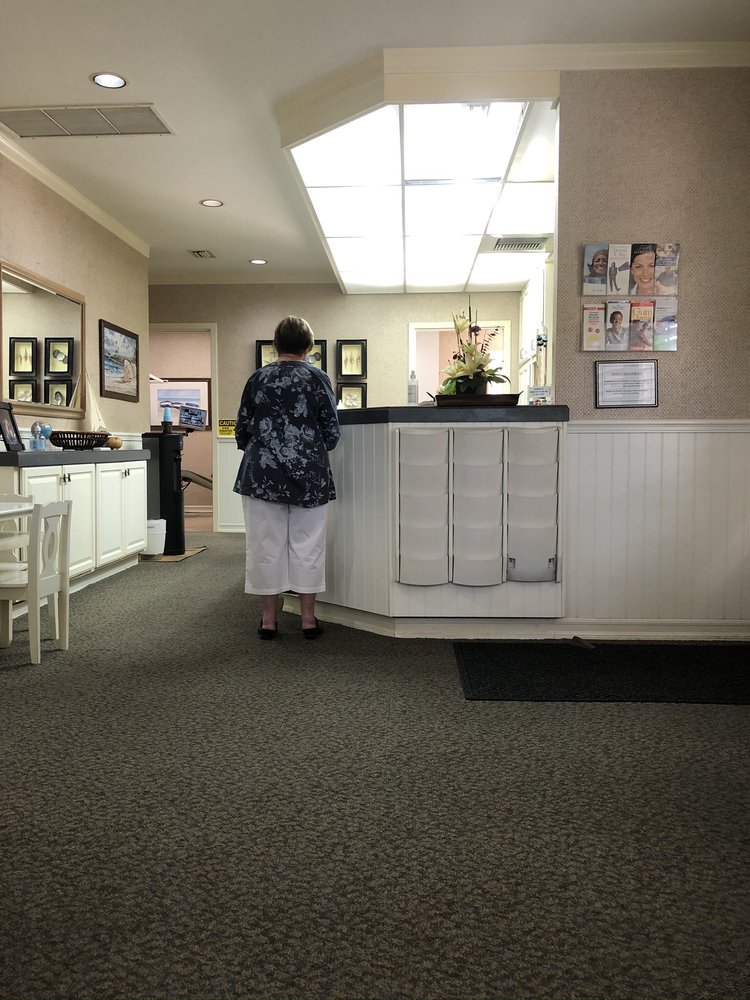image of business Gouvion & Grant Dentistry
