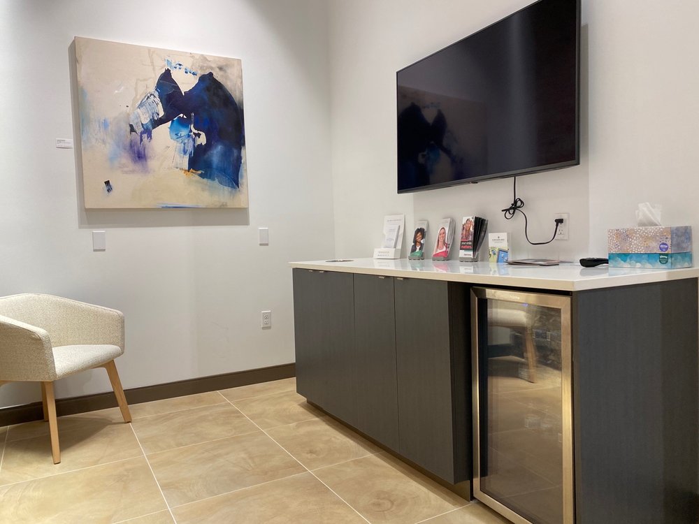 image of business Omni Dental Belltown - Seattle