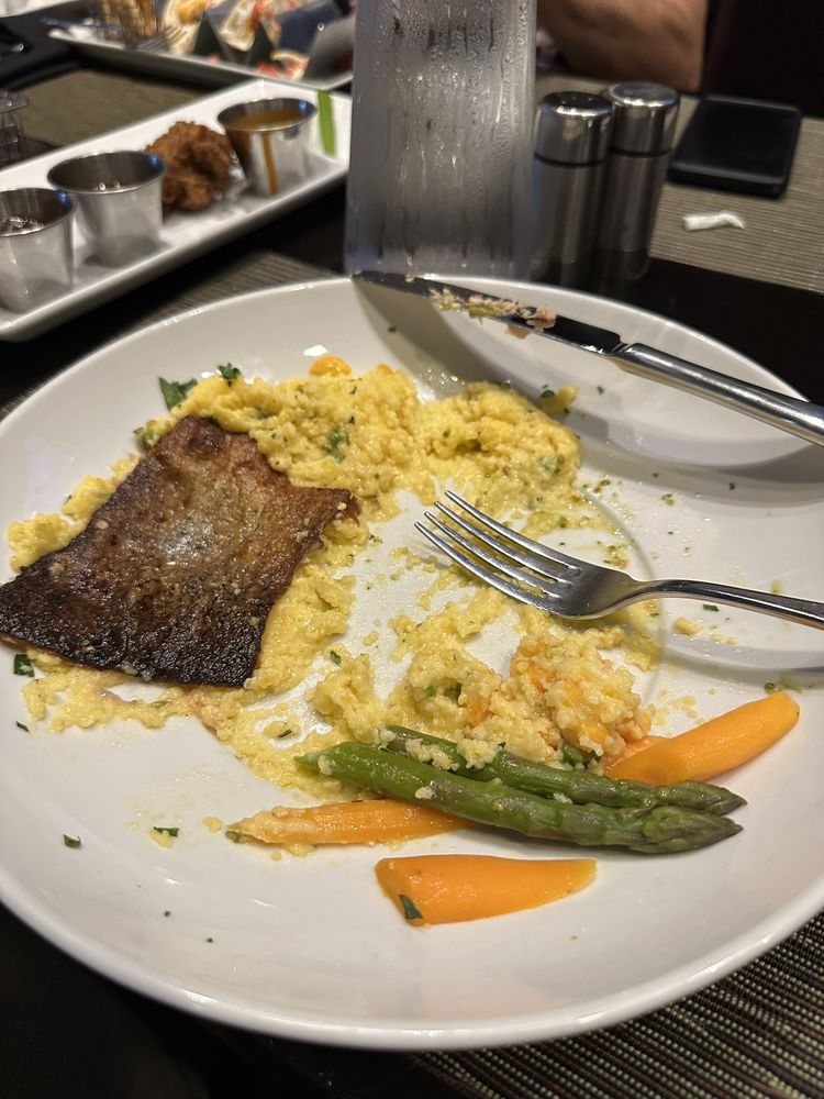 Nu Restaurant & Lounge Nu Restaurant & Lounge