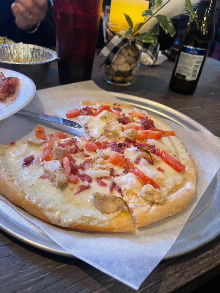 Mom Maruca's  Pizza