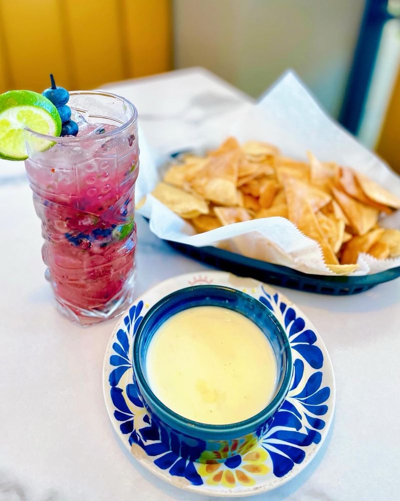 Amanecer Cocina & Cafe