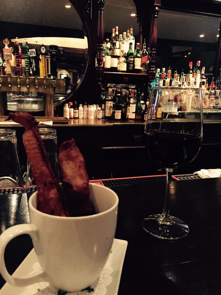 14 North 31 Photos & 82 Reviews Steakhouses 14 N Church Ave