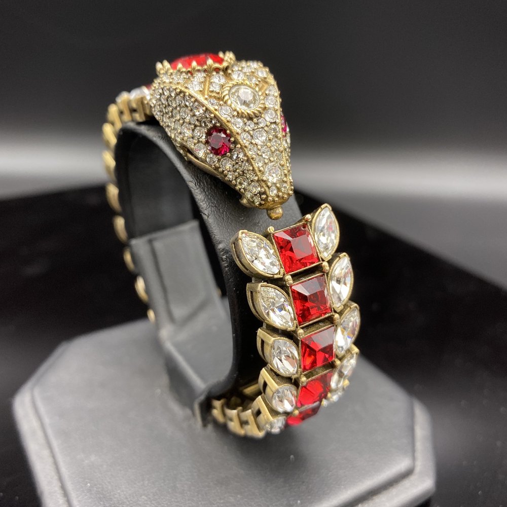Pacific Jewelry & Loans