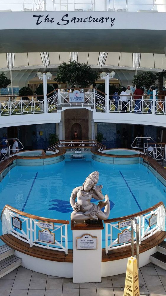Princess Cruises - Golden Princess