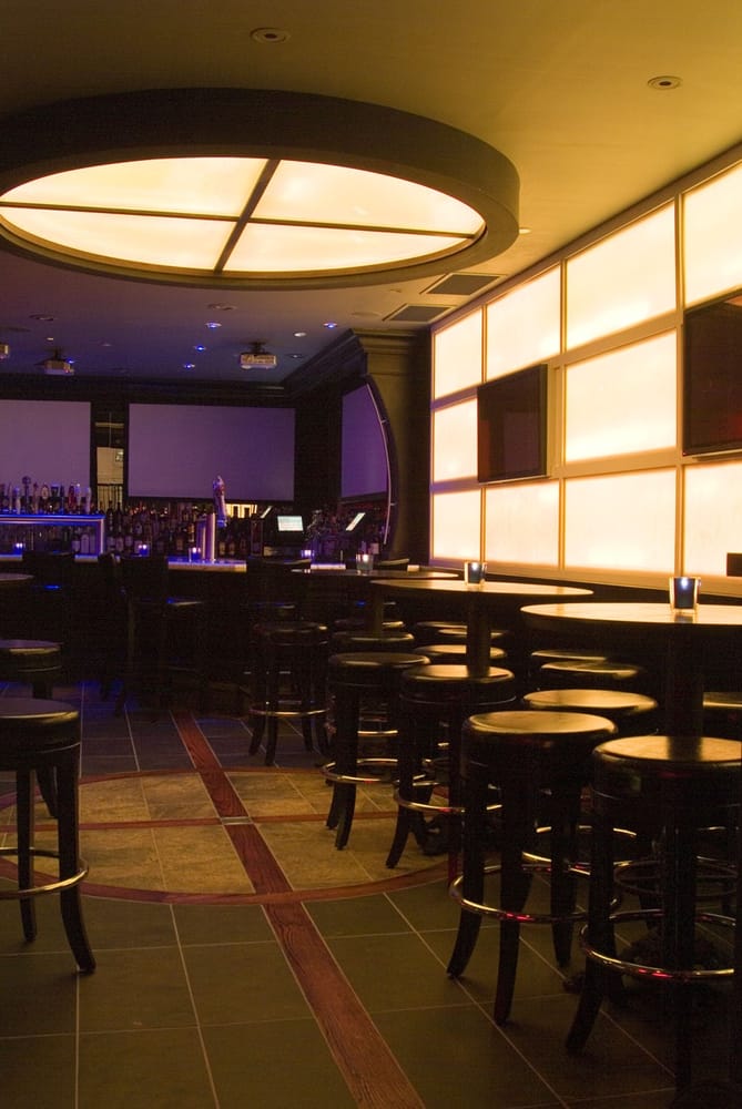 Tonic East 163 Photos & 570 Reviews Sports Bars 411 3rd Ave, Kips Bay, New York, NY