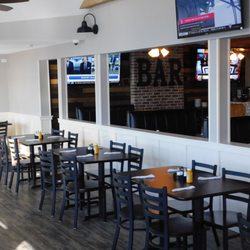 Fairmont Ss 24 Photos 26 Reviews Sports Bars 37641 N Photo Of Fairmont Ss Lake Villa Il United States