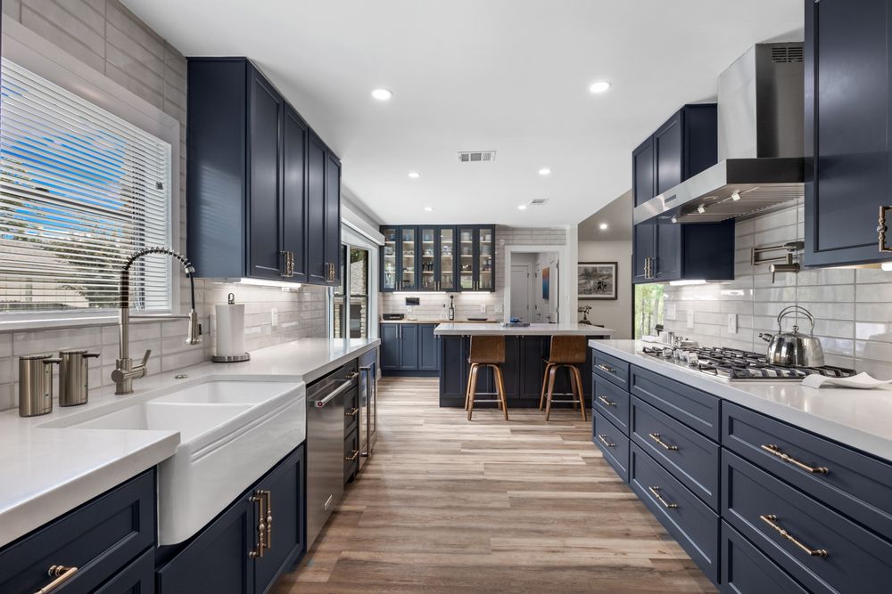 JL Cabinet & Granite