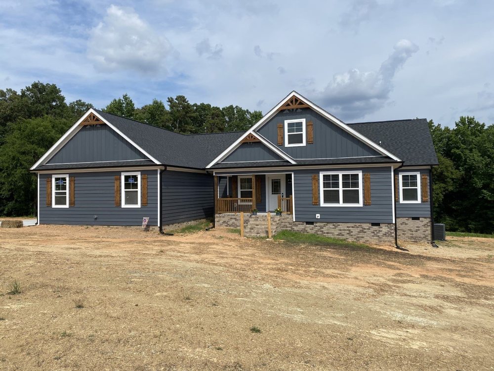 image of business Carolina Custom Homes of Burlington