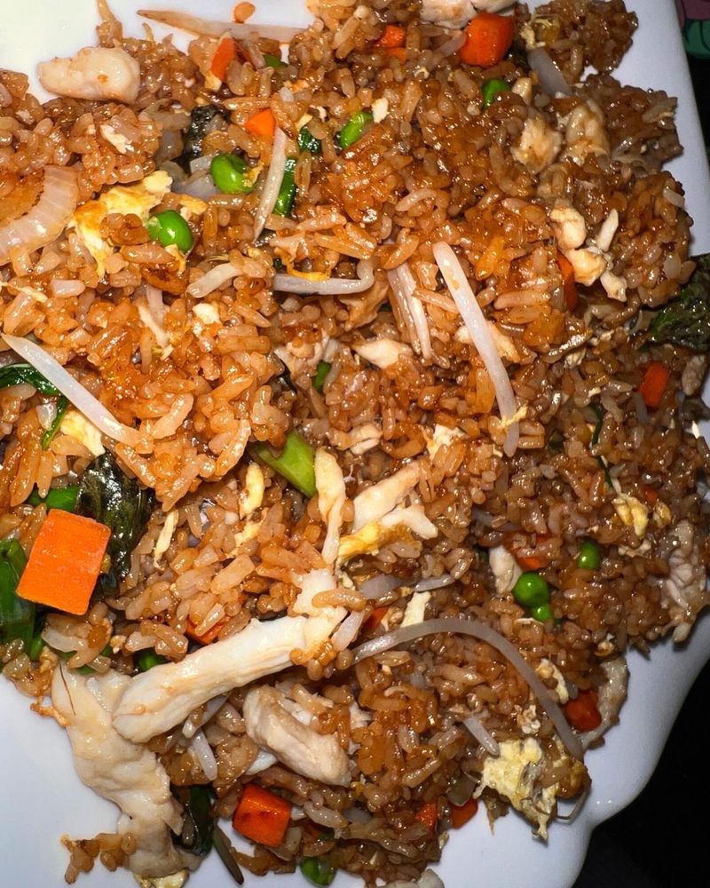 Lee Bistro Asian Cuisine